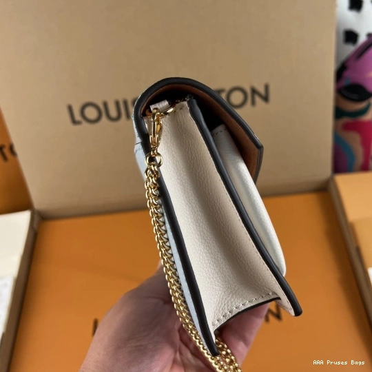 AAA Pruses Bags POCHETTE MYLOCKME CHAIN LOUIS VUITTON 0711